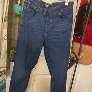 Women’s Levi’s Strauss Signature pull on Jeans